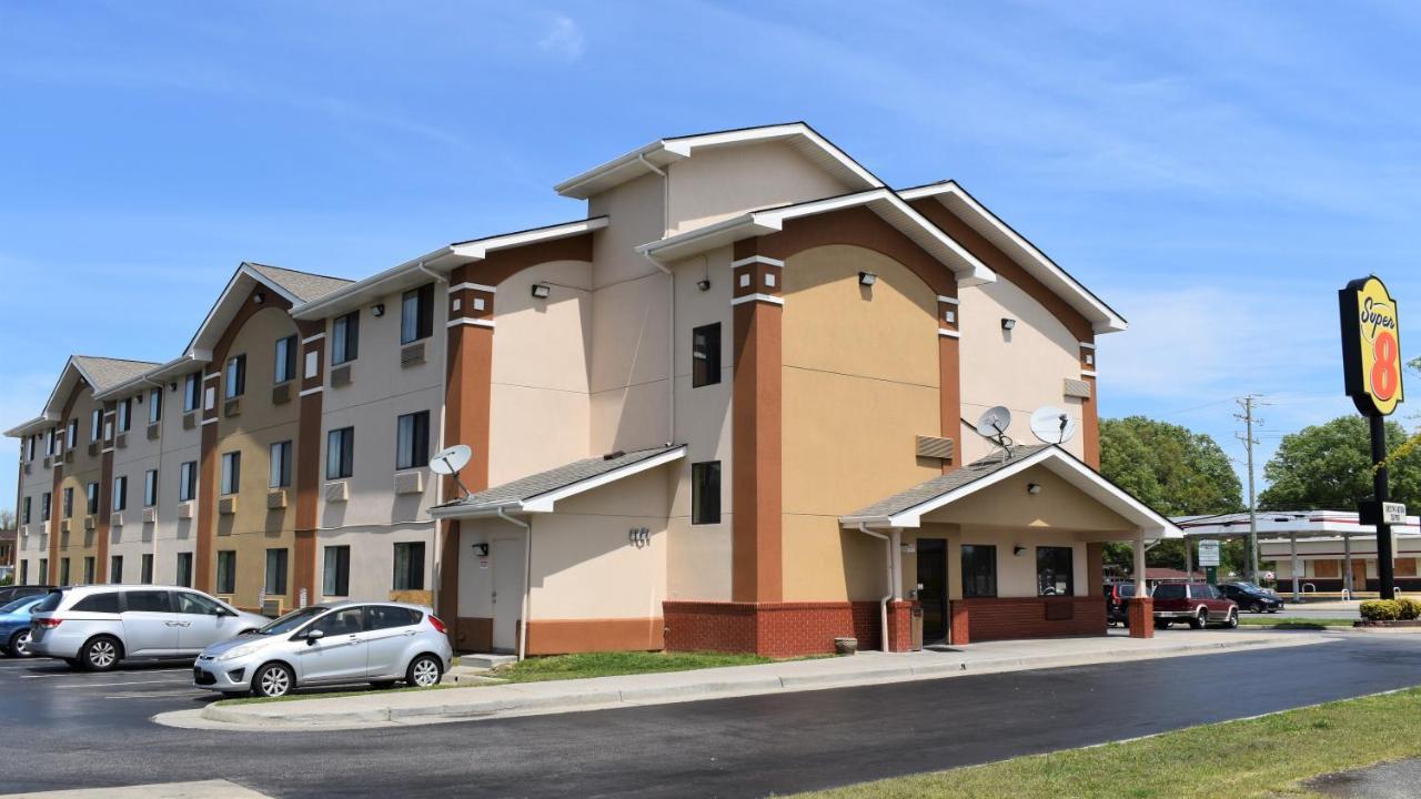 Super 8 By Wyndham Newport News/Jefferson Ave. Hotel Exterior foto