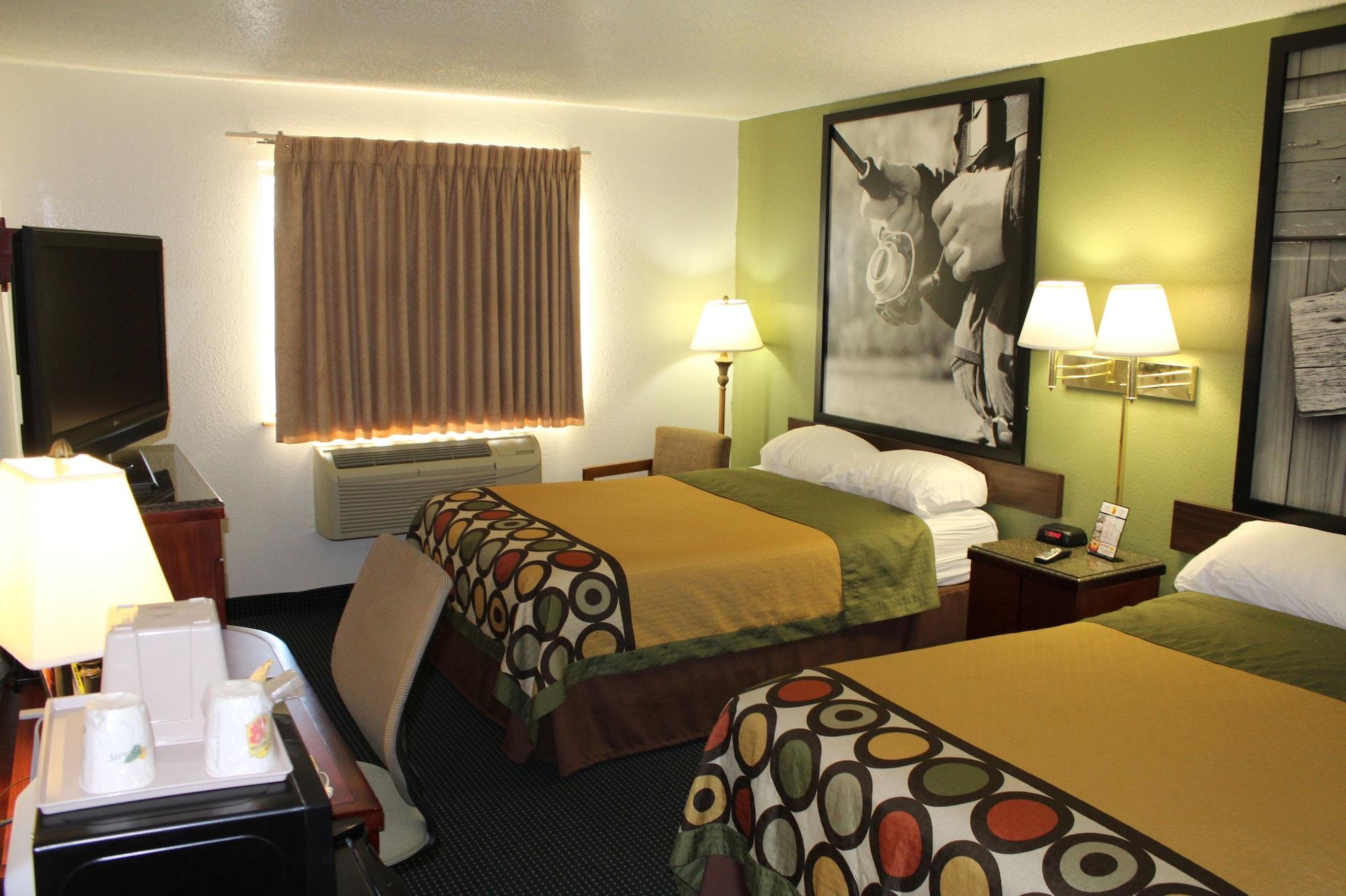 Super 8 By Wyndham Newport News/Jefferson Ave. Hotel Exterior foto