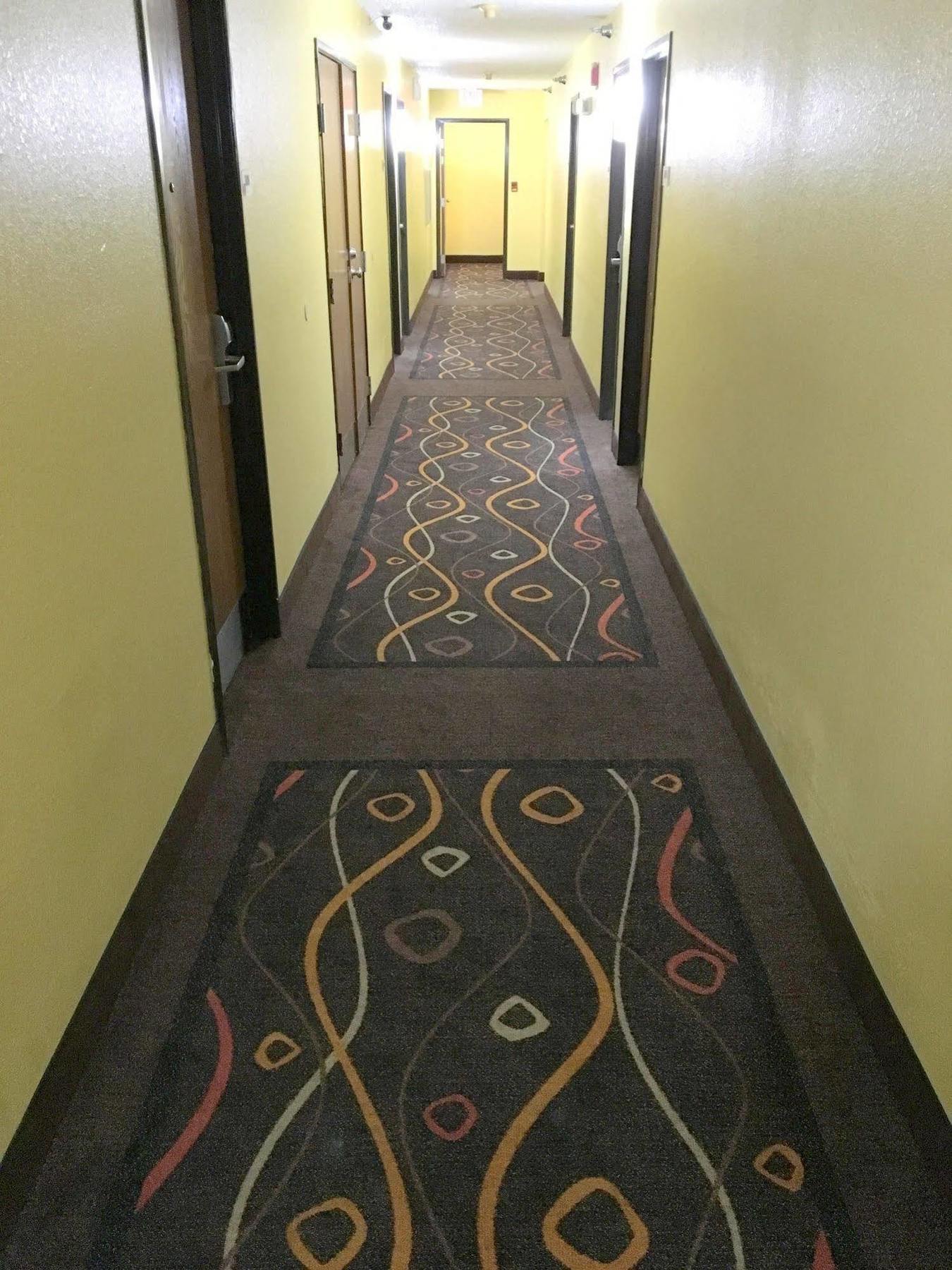 Super 8 By Wyndham Newport News/Jefferson Ave. Hotel Exterior foto